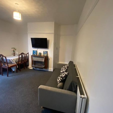 Room 2 Peaceful Stay Near Derby City Centre Esterno foto
