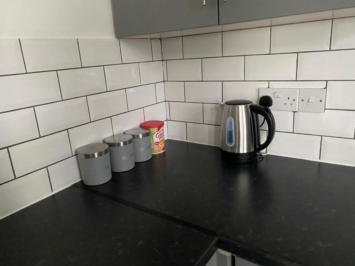 Room 2 Peaceful Stay Near Derby City Centre Esterno foto