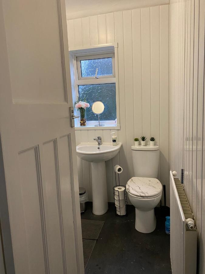 Room 2 Peaceful Stay Near Derby City Centre Esterno foto