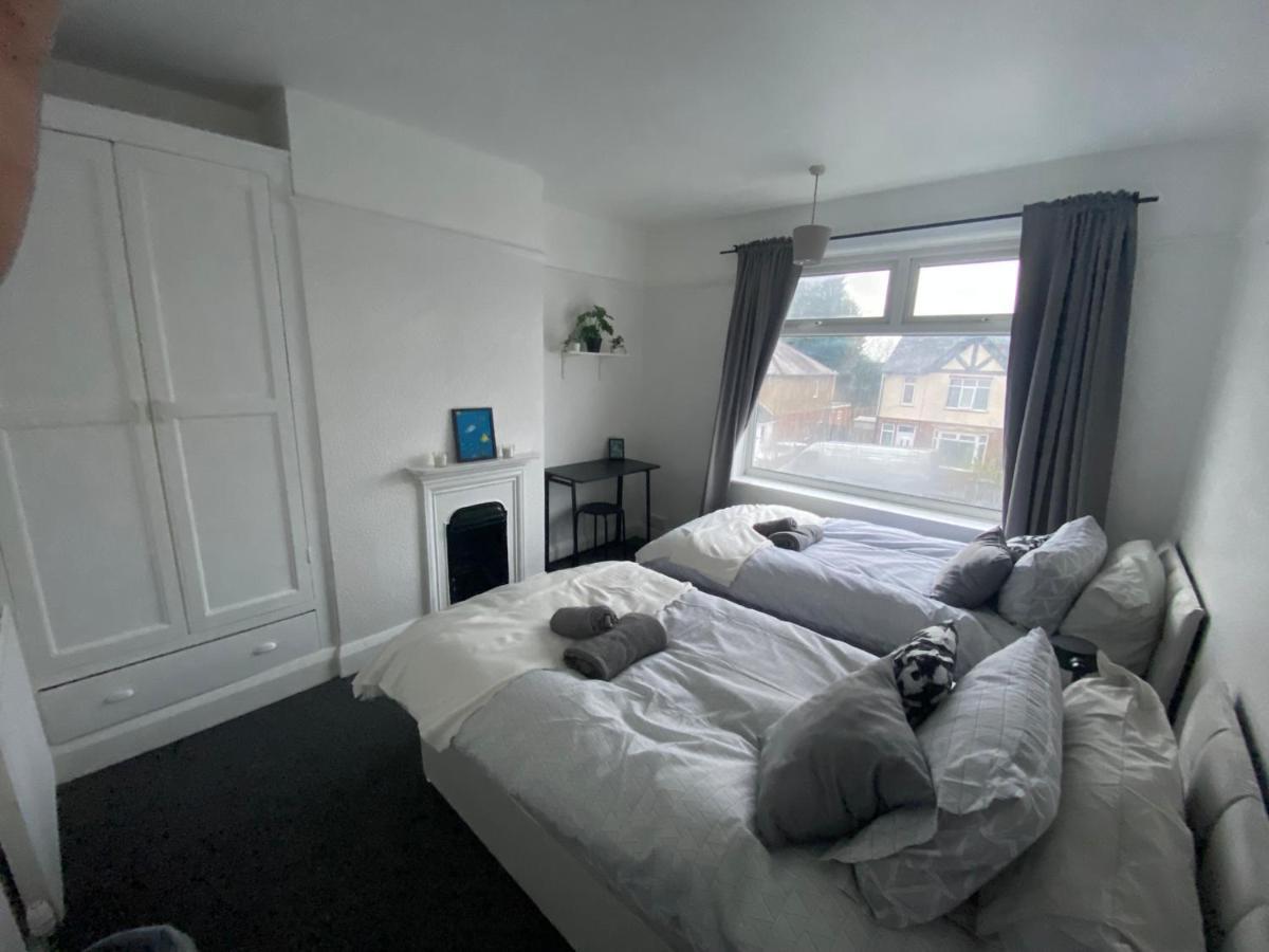 Room 2 Peaceful Stay Near Derby City Centre Esterno foto